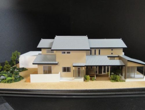 17 住宅模型_カラー