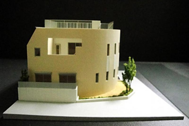 34 住宅模型_カラー