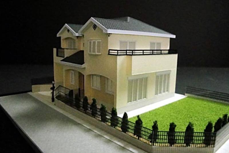 38 住宅模型_カラー